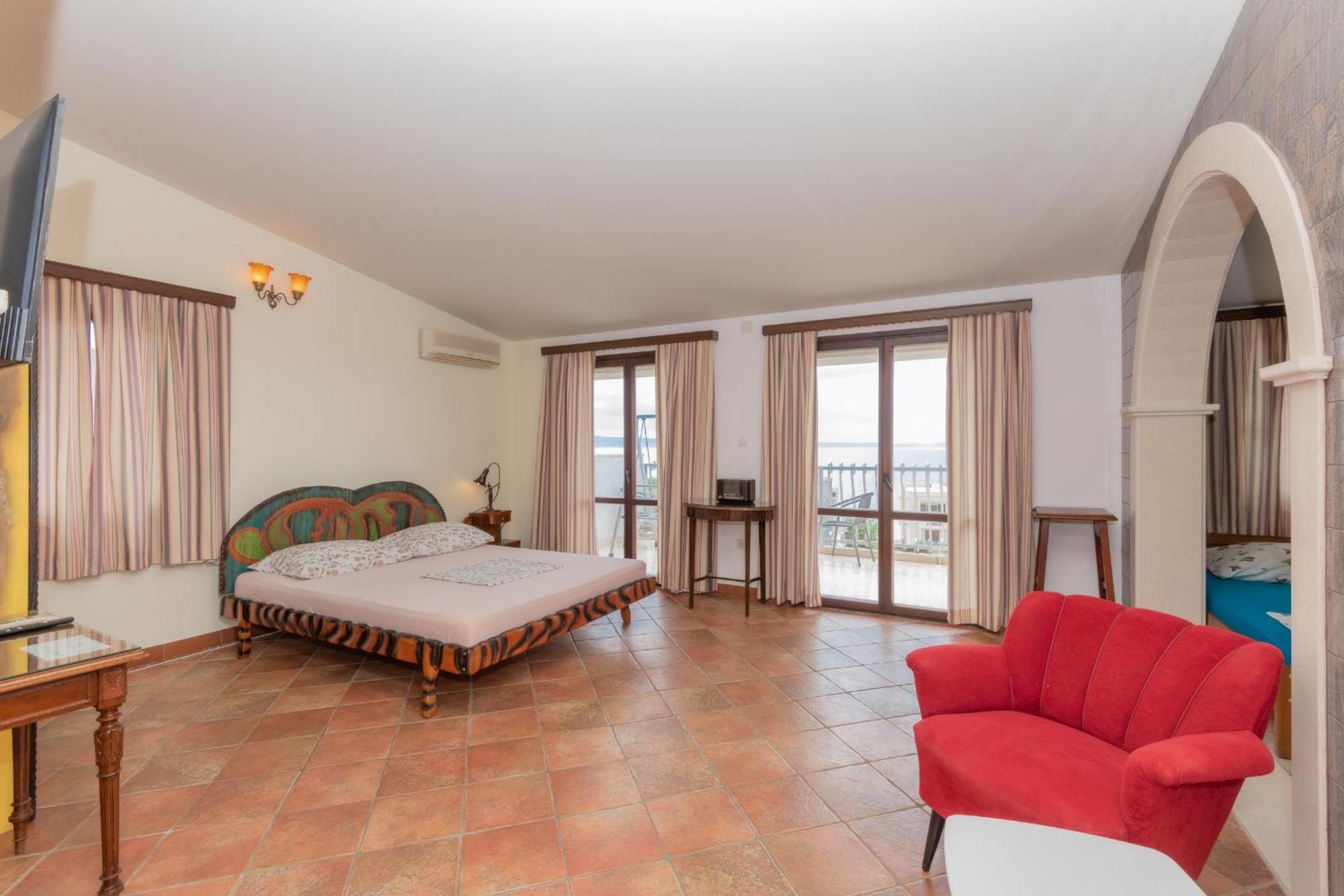 Apartments Magic Time Подстрана Экстерьер фото